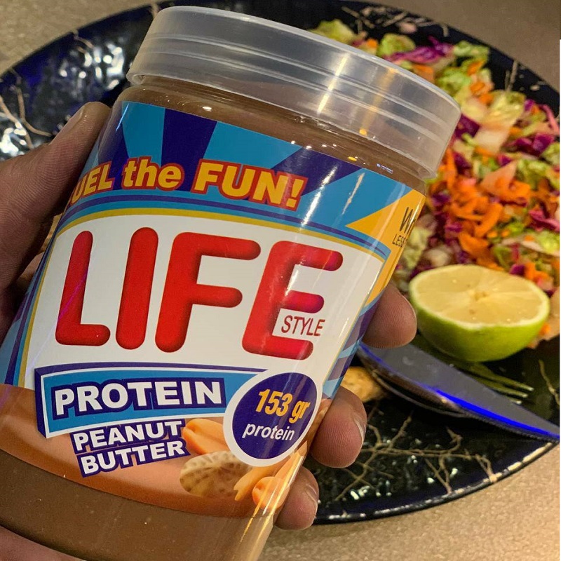 کره بادام‌زمینی ۵۵۵ گرمی  Whey با طعم شکلات-چند رنگ